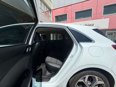 Kia Ceed 1.6 CRDi 100kW (136CV) Tech