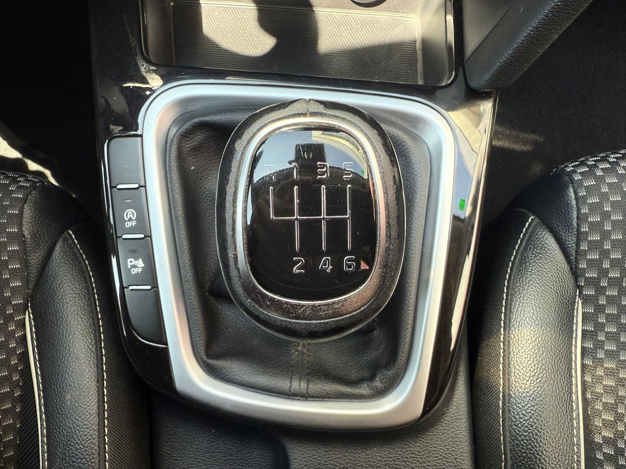 Kia Ceed 1.6 CRDi 100kW (136CV) Tech - Foto 2