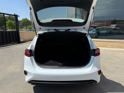 Kia Ceed 1.6 CRDi 100kW (136CV) Tech