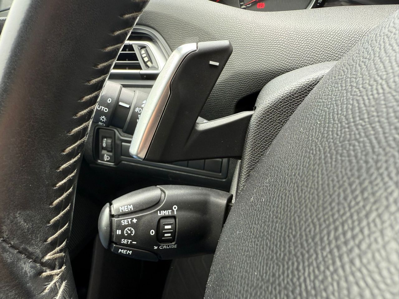 Peugeot 308 SW Style BlueHDi 130 S&S EAT8 - Foto 2