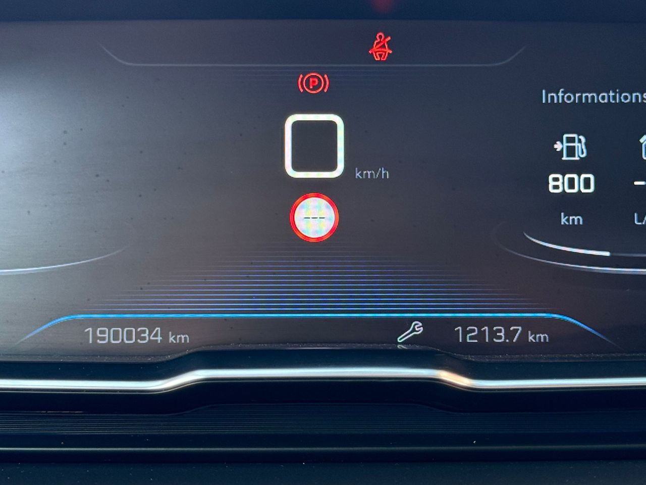 Peugeot 5008 Active 1.5L BlueHDi 96kW (130CV) S&S - Foto 2