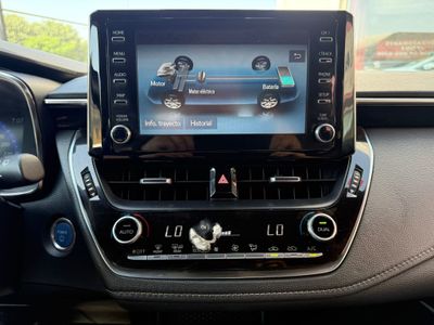 Toyota Corolla 1.8 125H STYLE E-CVT