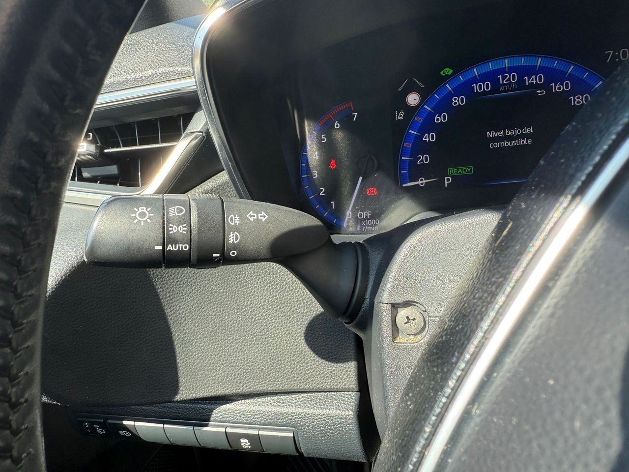 Toyota Corolla 1.8 125H STYLE E-CVT - Foto 2