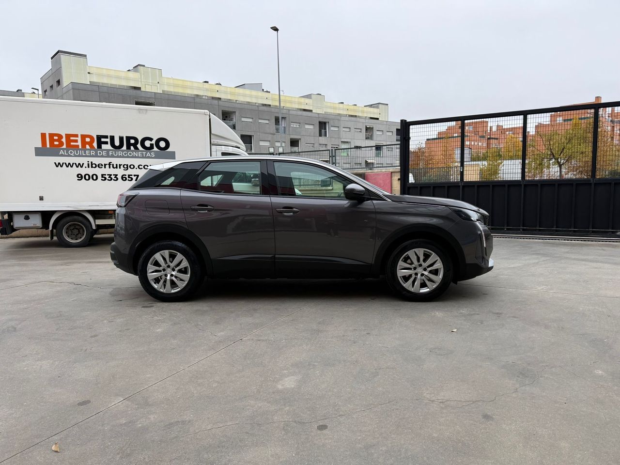 Peugeot 3008 1.5 BlueHDi 96kW (130CV) S&S Active - Foto 2