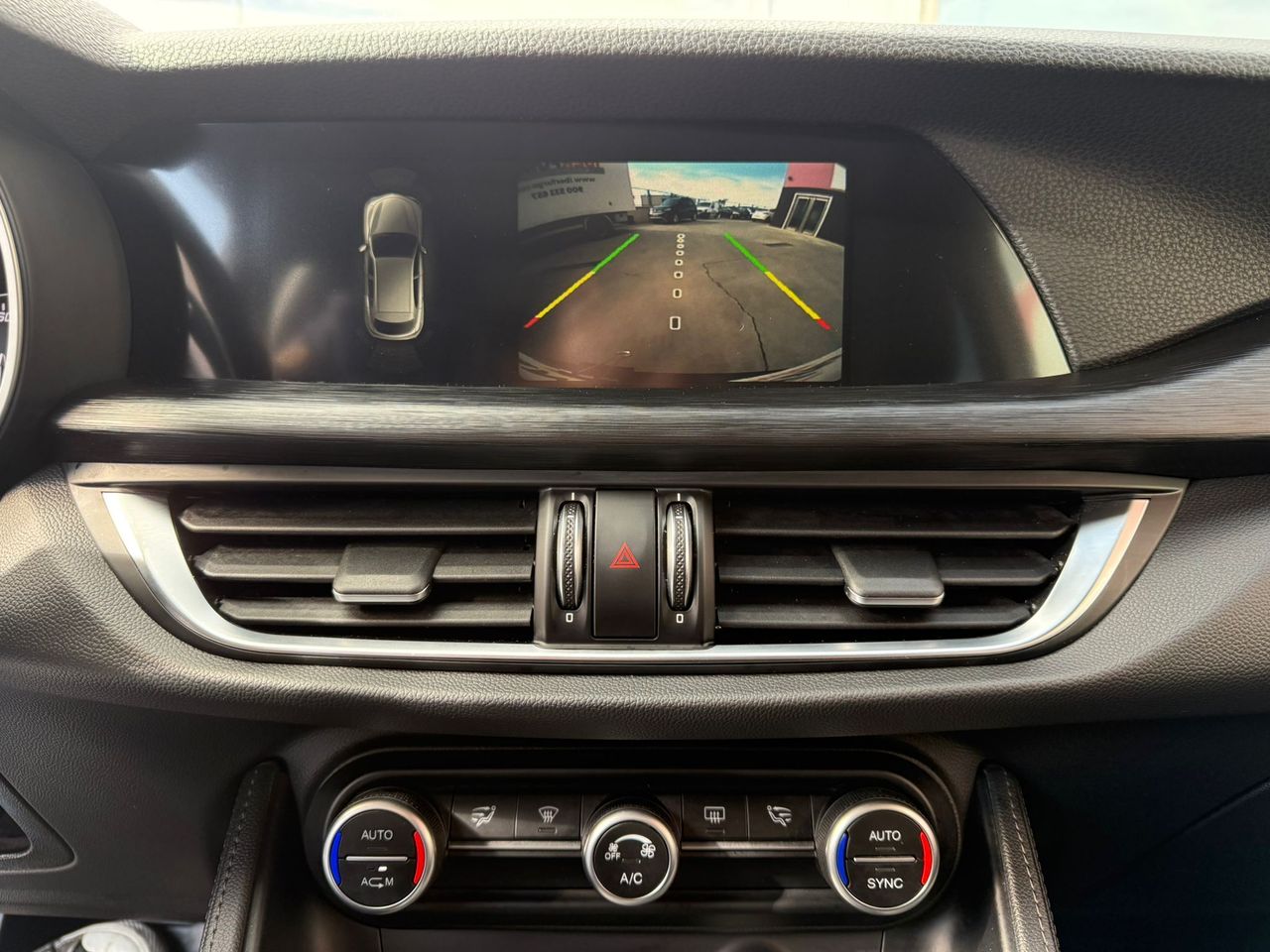 Alfa Romeo Stelvio 2.2 Diésel 140kW (190CV) Executive AWD - Foto 2