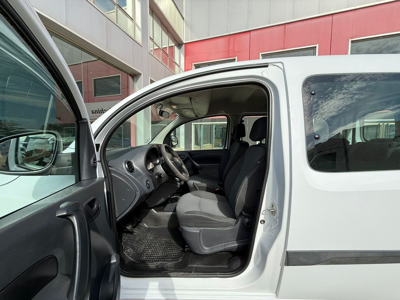 Mercedes Citan 109 CDI MIXTA 5 PLAZAS  - Foto 2