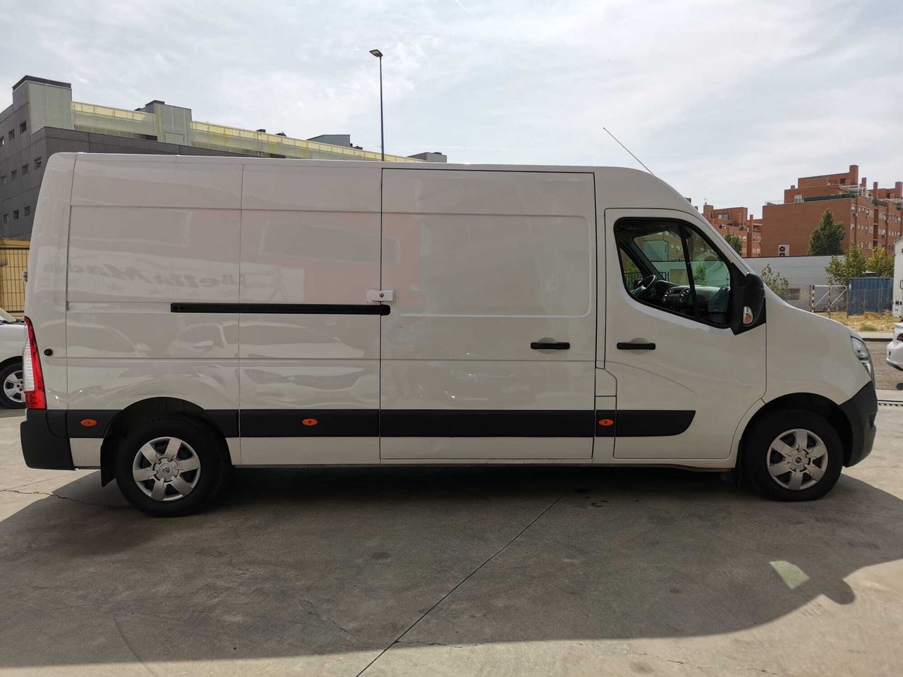Nissan Interstar L3 H2  - Foto 2