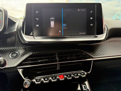 Peugeot 208 BlueHDi 73kW (100CV) Allure