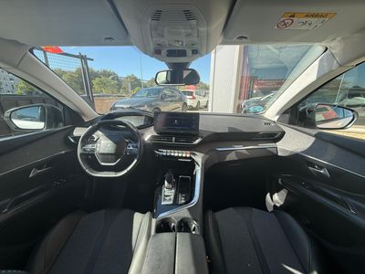 Peugeot 3008 1.5 BlueHDi 96kW (130CV) S&S Allure EAT8