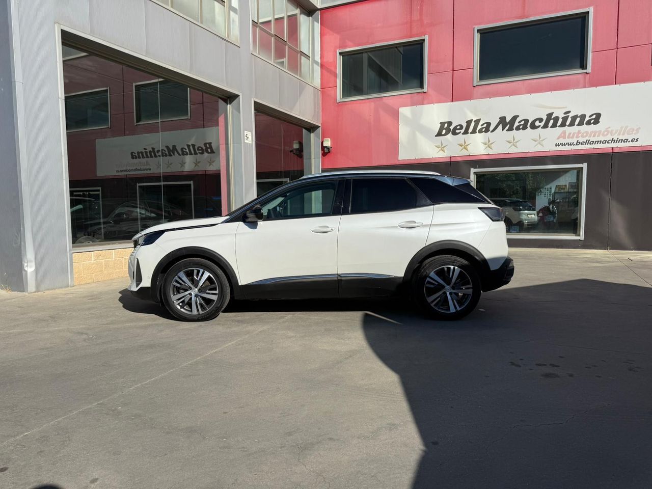 Peugeot 3008 1.5 BlueHDi 96kW (130CV) S&S Allure EAT8 - Foto 2