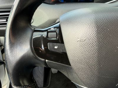 Peugeot 308 5p Active Pack BlueHDi 130 S&S