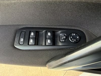 Peugeot 308 5p Active Pack BlueHDi 130 S&S