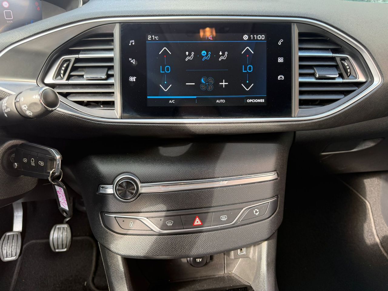 Peugeot 308 5p Active Pack BlueHDi 130 S&S - Foto 2