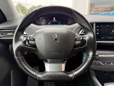 Peugeot 308 5p Style BlueHDi 130 S&S 6 Vel. MAN