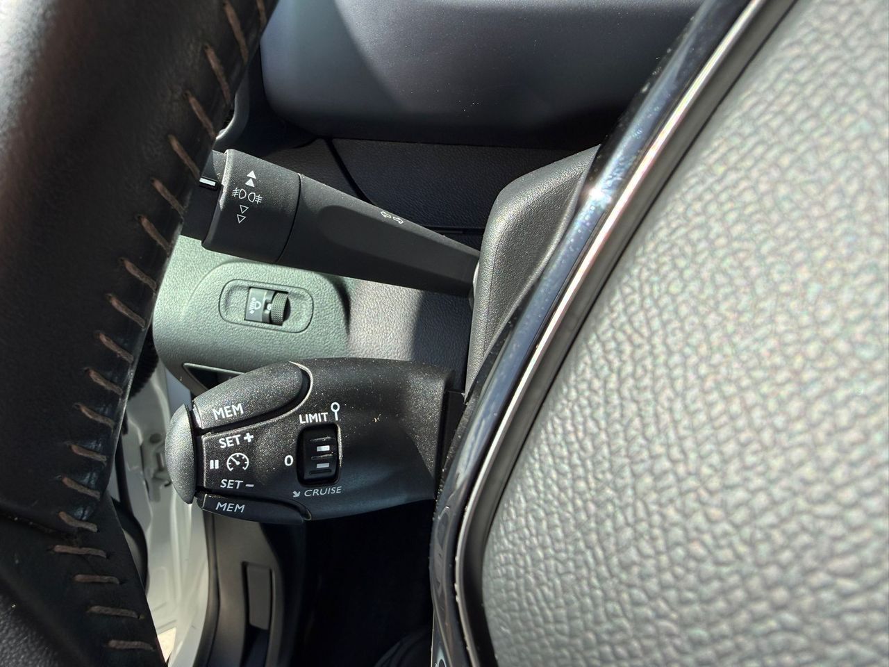 Peugeot Rifter Active Pack Long PureTech 81kW - Foto 2