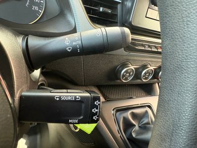 Renault Kangoo ABRETE SESAMO 