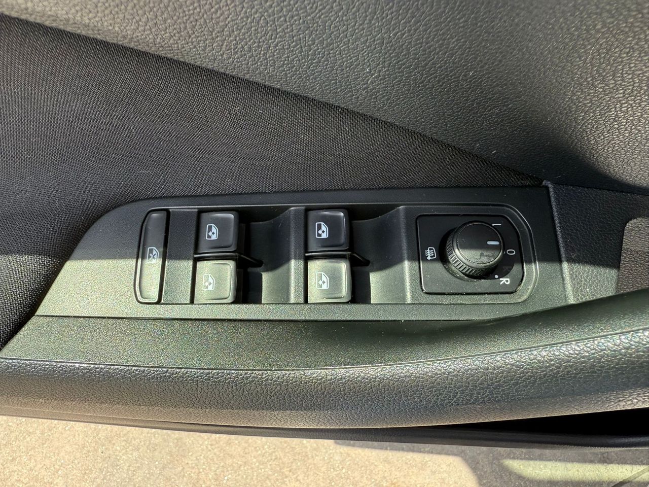 Skoda Scala 1.0 TSI 70 KW (95 CV) Ambition - Foto 2