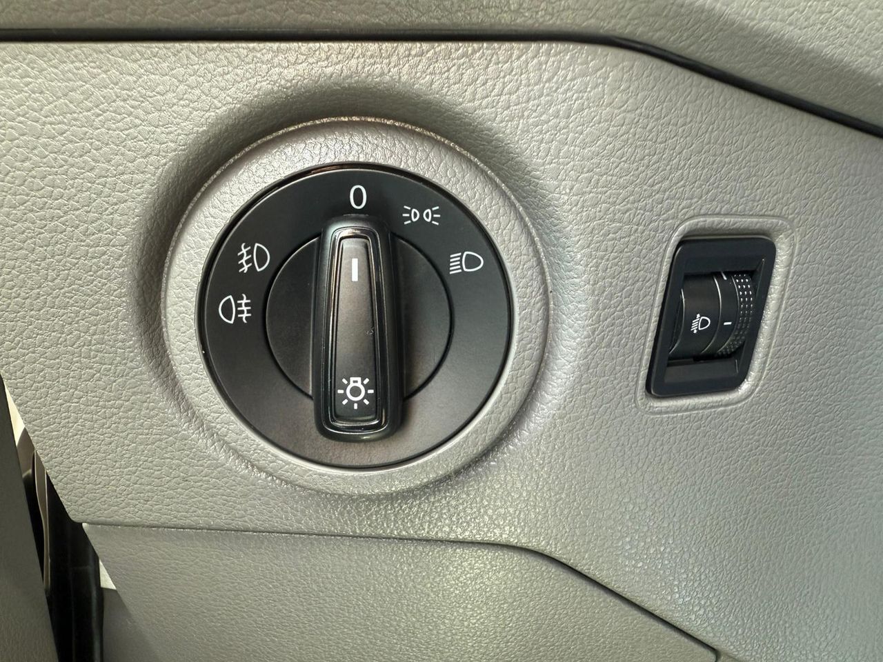 Volkswagen Crafter L3 H2 140 CV  - Foto 2