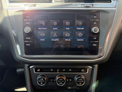 Volkswagen Tiguan Sport 2.0 TDI 147kW (200CV) 4Motion DSG