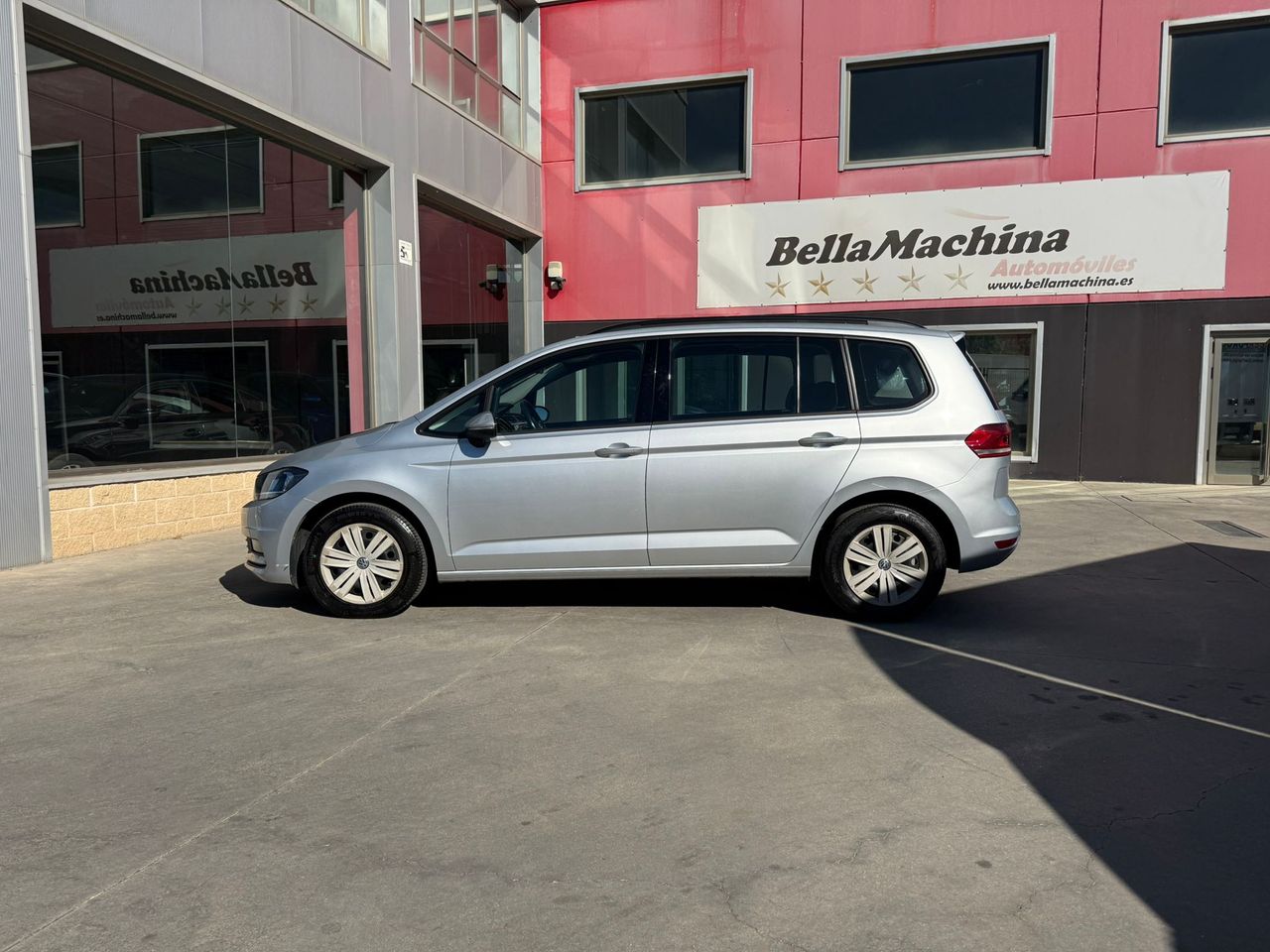 Volkswagen Touran Business 1.6 TDI 85kW (115CV) - Foto 2