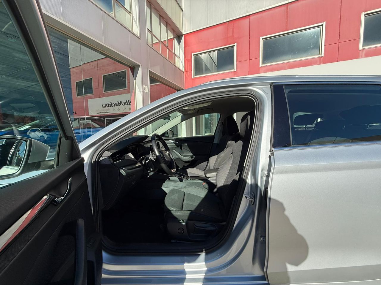 Skoda Octavia Combi 2.0 TDI 110kW(150CV) DSG Ambition - Foto 2