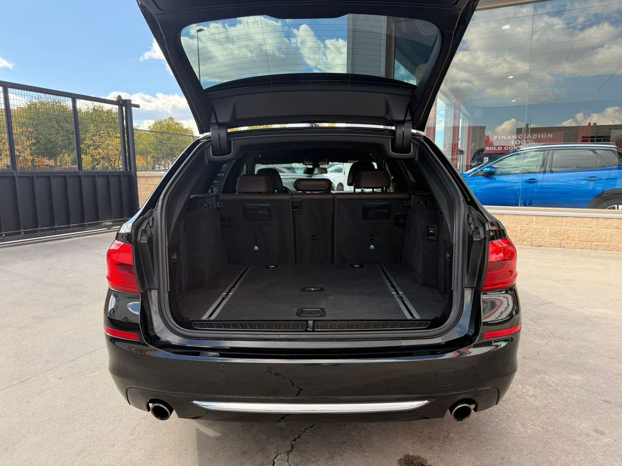 BMW Serie 5 530dA xDrive Touring - Foto 2