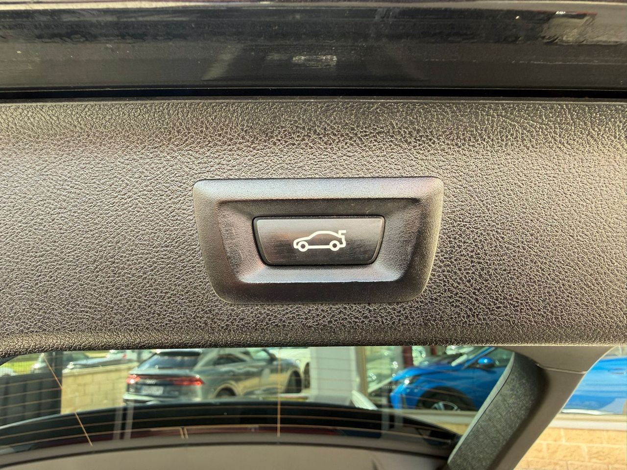 BMW Serie 5 530dA xDrive Touring - Foto 2