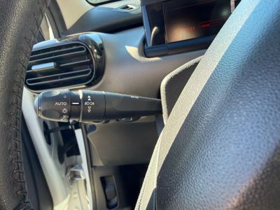 Citroën C4 Cactus BlueHDi 73KW (100CV) Shine