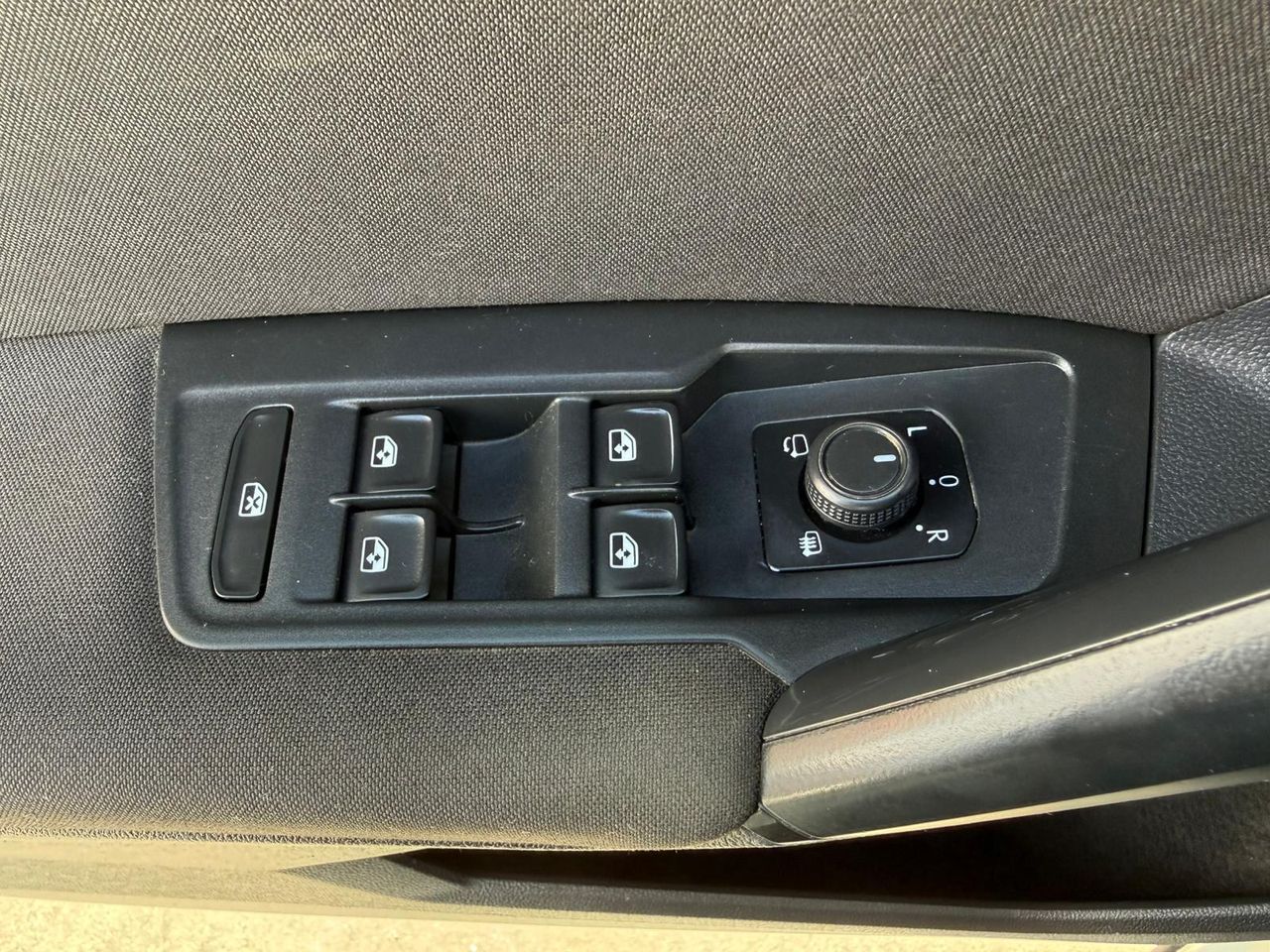 Volkswagen Tiguan Life 2.0 TDI 110kW (150CV) - Foto 2