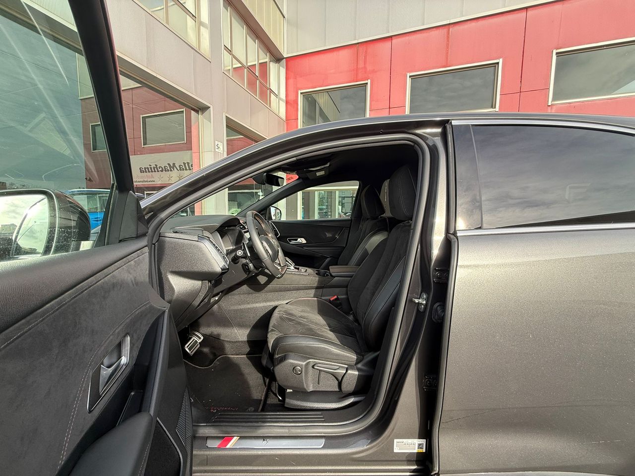 DS DS 7 BlueHDi DE 96kW (130CV) AT. PERF.LINE - Foto 2