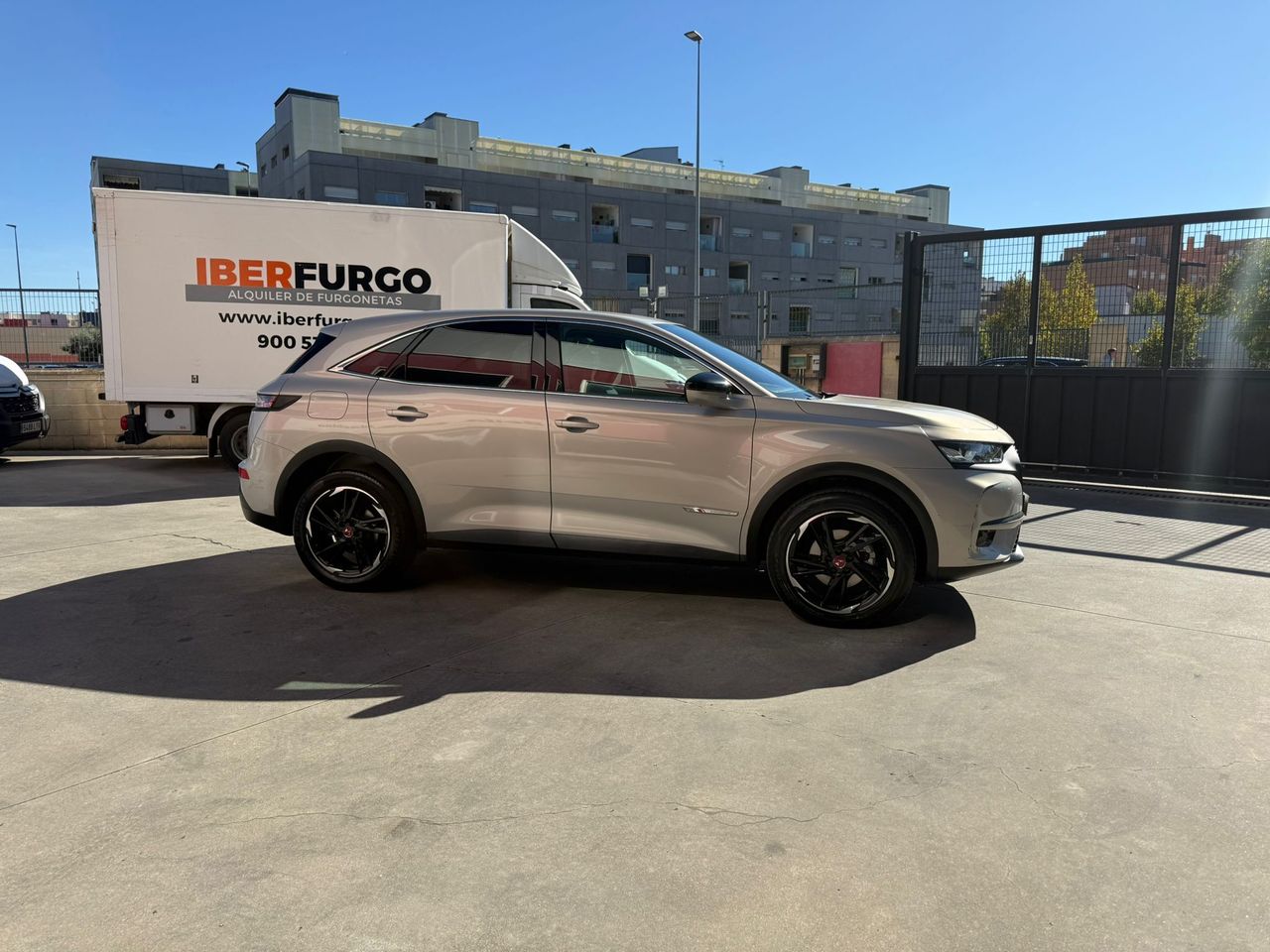 DS DS 7 BlueHDi DE 96kW (130CV) AT. PERF.LINE - Foto 2