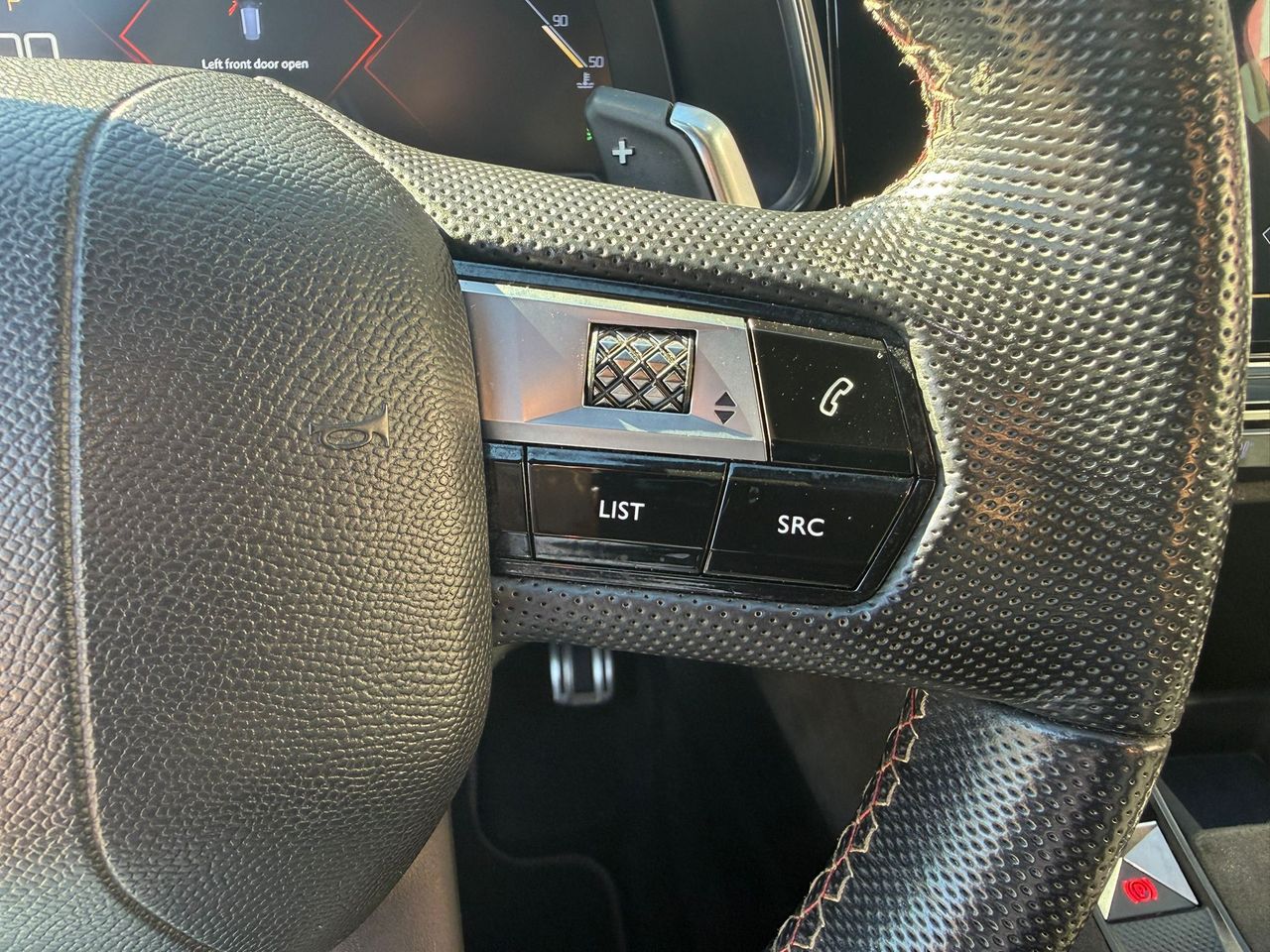 DS DS 7 BlueHDi DE 96kW (130CV) AT. PERF.LINE - Foto 2