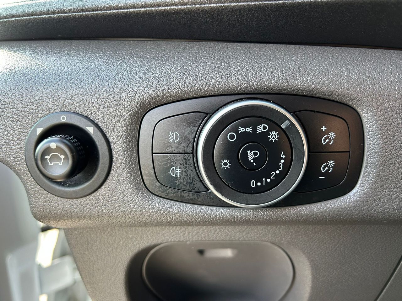 Ford Transit FT 350 L4  - Foto 2