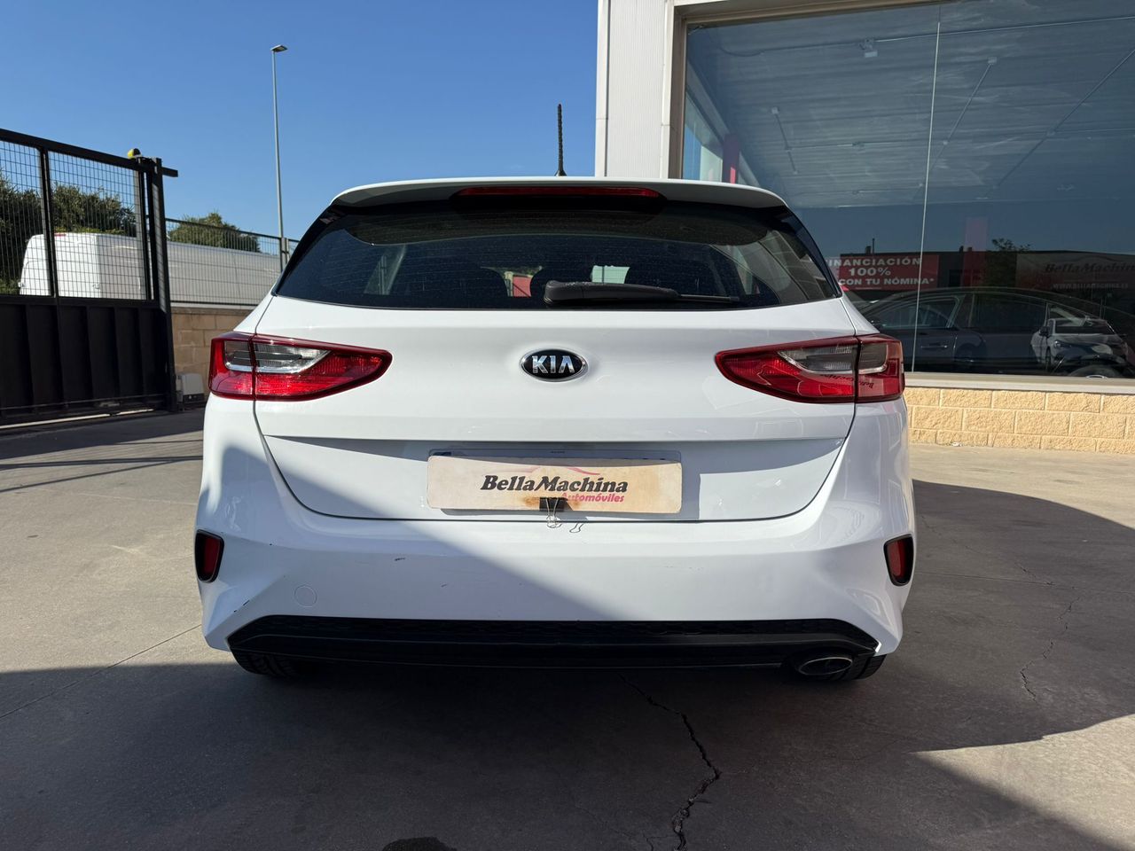 Kia Ceed 1.6 CRDi 85kW (115CV) Concept - Foto 2