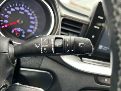 Kia Ceed 1.6 CRDi 85kW (115CV) Drive