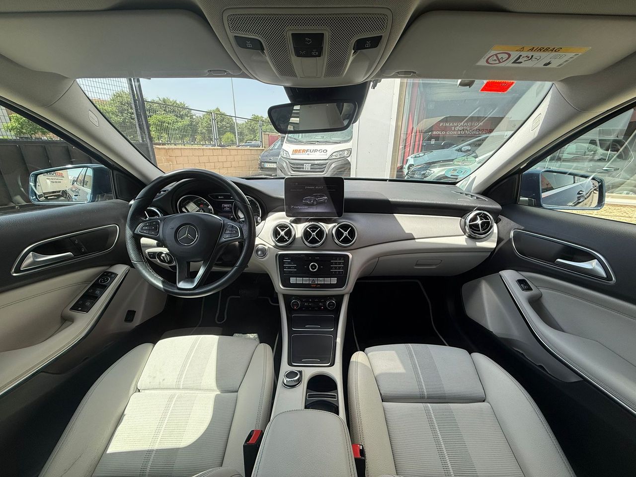 Mercedes GLA GLA 200 d - Foto 2