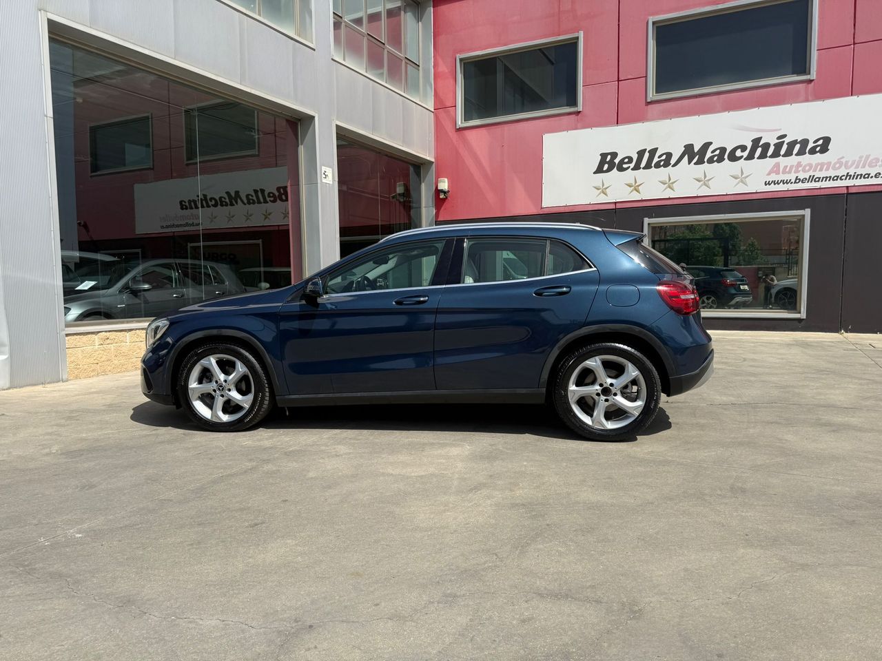 Mercedes GLA GLA 200 d - Foto 2