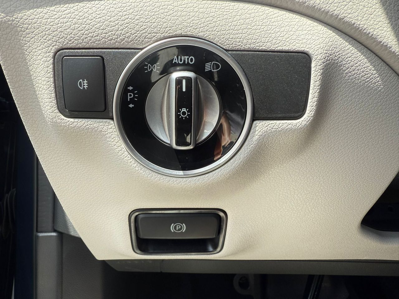 Mercedes GLA GLA 200 d - Foto 2