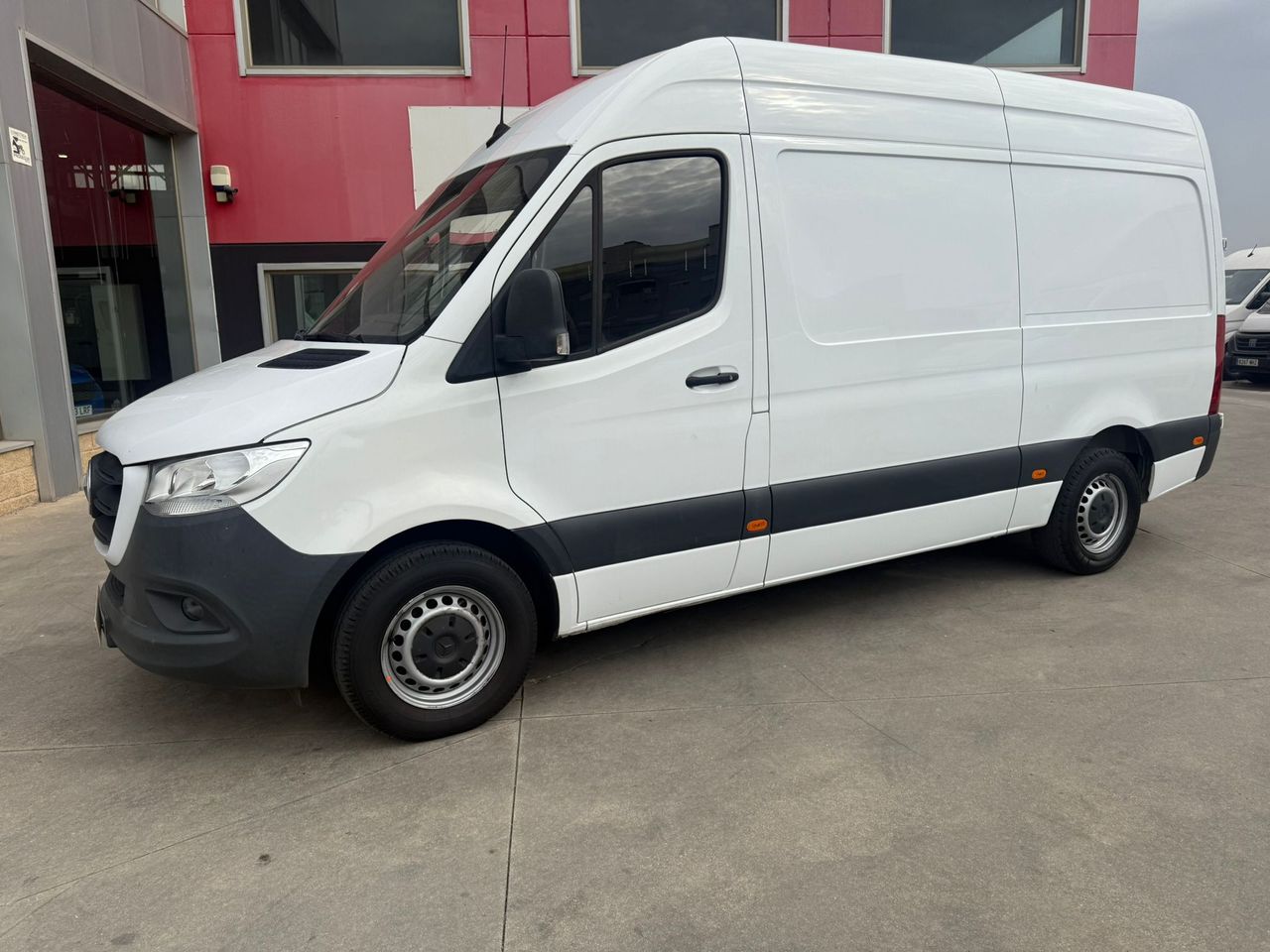 Mercedes Sprinter 314 CDI RWD L2 H2  - Foto 2