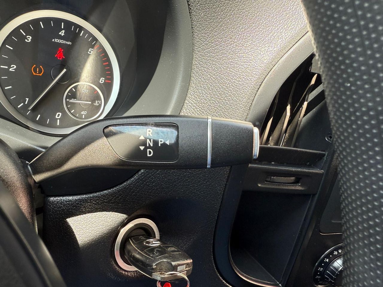 Mercedes Vito 114 CDI LARGA  - Foto 2