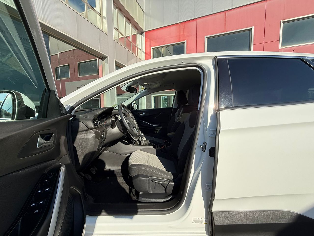 Opel Grandland X 1.2 Turbo Selective - Foto 2