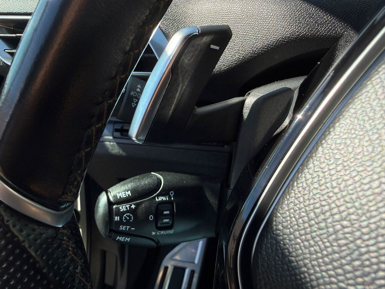 Peugeot 3008 PureTech 132kW (180CV) EAT8 GT Line - Foto 2