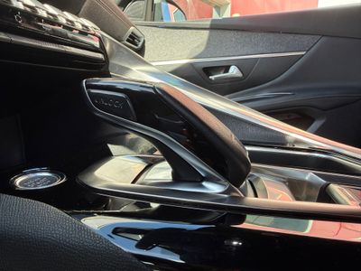 Peugeot 3008 PureTech 132kW (180CV) EAT8 GT Line