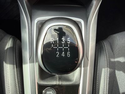 Peugeot 308 5p Allure Pack BlueHDI 130 S&S