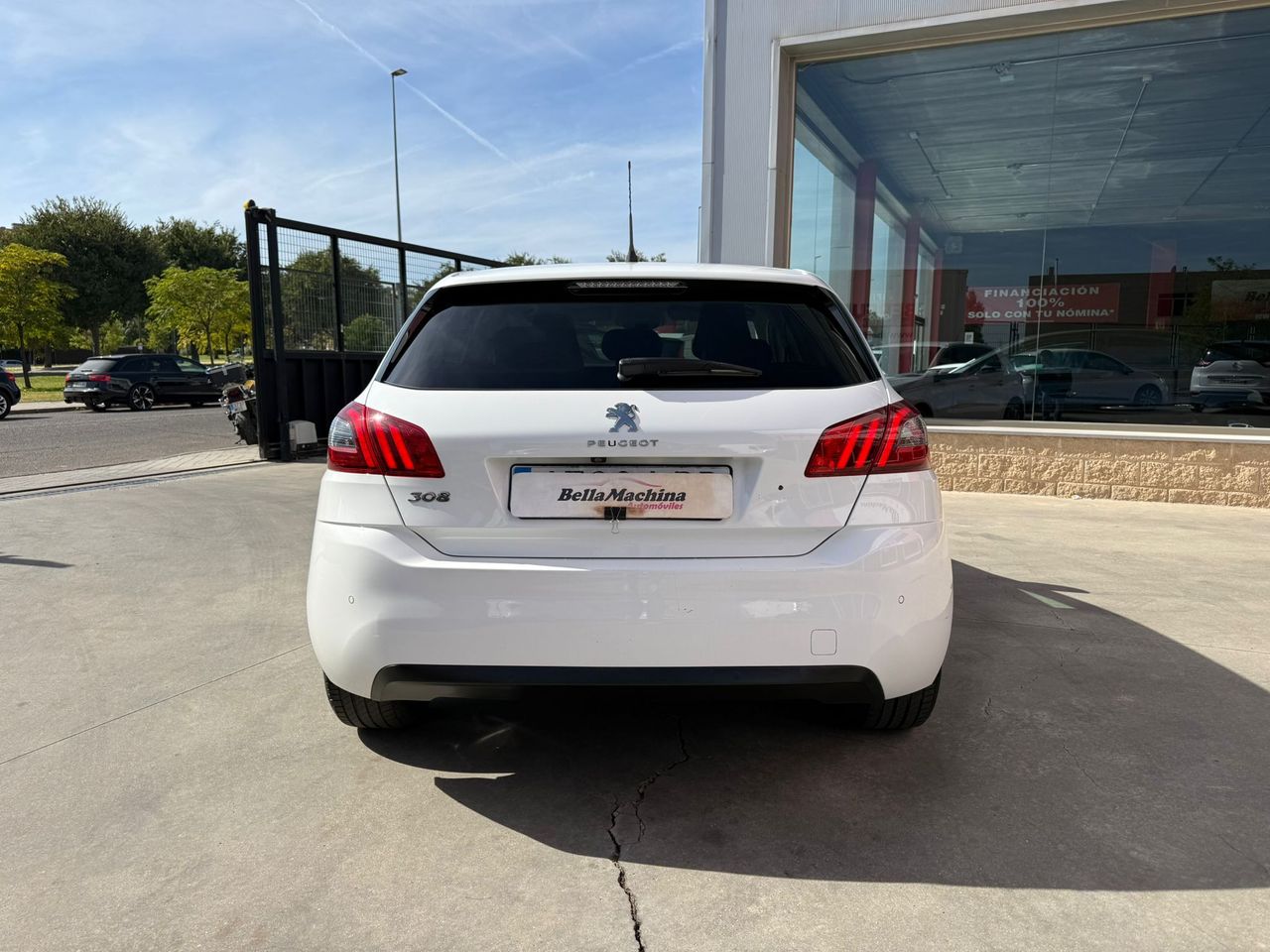 Peugeot 308 5p Allure Pack BlueHDI 130 S&S - Foto 2