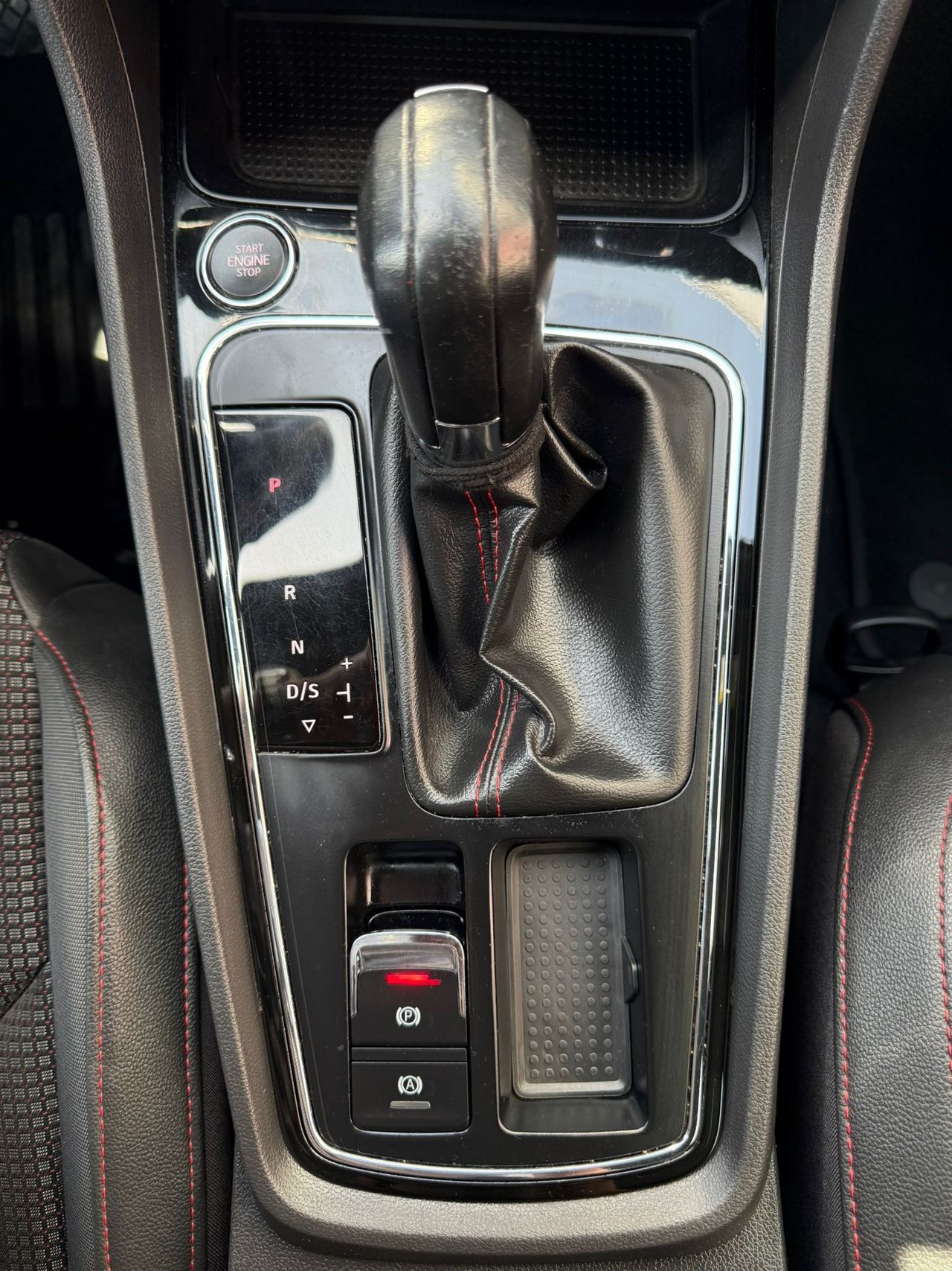 Seat Leon ST 2.0 TDI 110kW (150CV) DSG-7 St&Sp FR - Foto 2