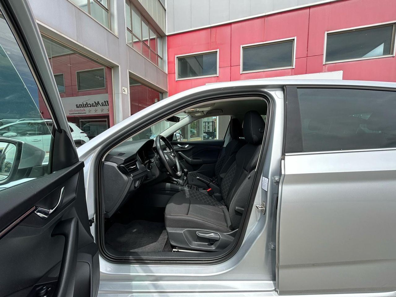 Skoda Scala 1.0 TSI 70 KW (95 CV) Ambition - Foto 2