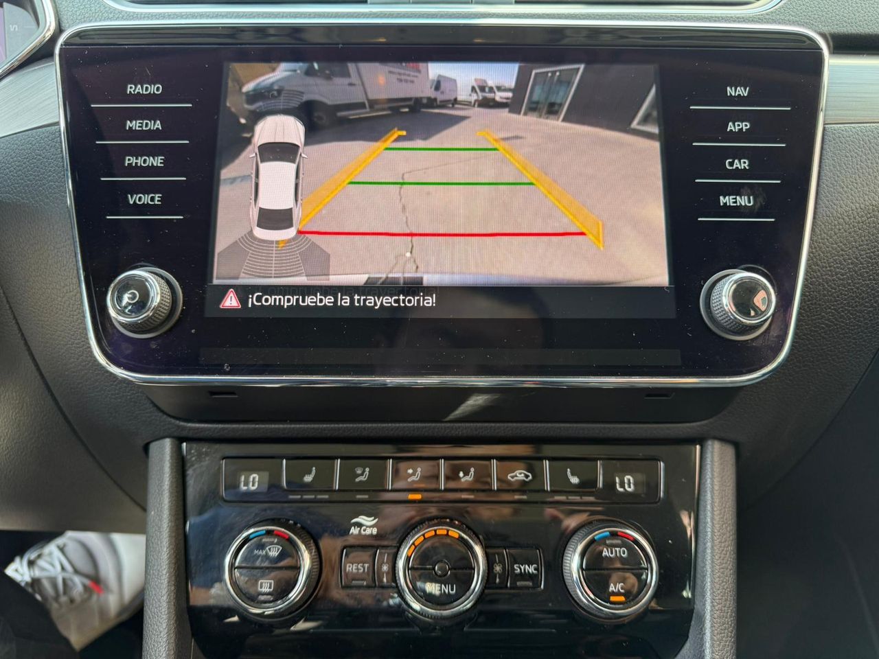 Skoda Superb 2.0 TDI 110kW (150CV) DSG Style - Foto 2