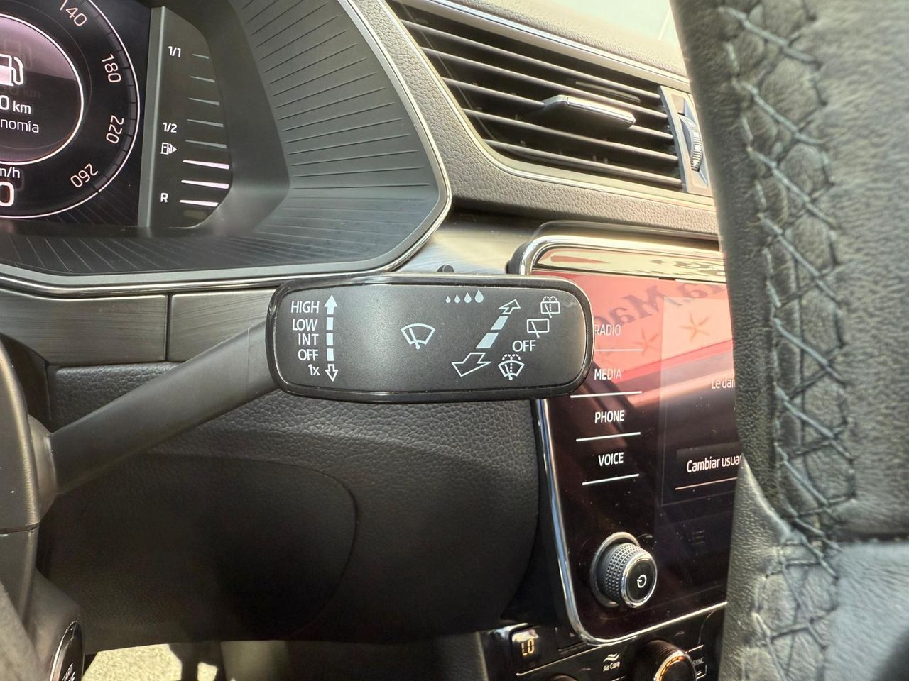 Skoda Superb 2.0 TDI 110kW (150CV) DSG Style - Foto 2