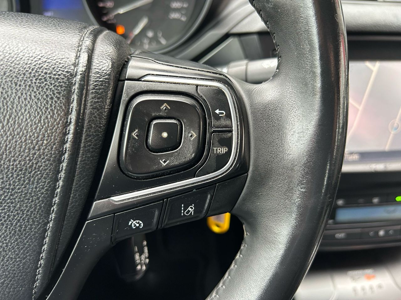 Toyota Avensis 2.0 150D ADVANCE - Foto 2